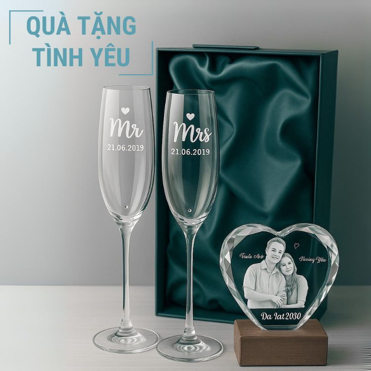Quà tặng tình yêu bằng pha lê khắc 3D